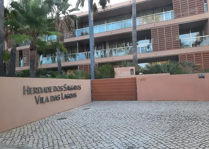 아파트 Salgados By The